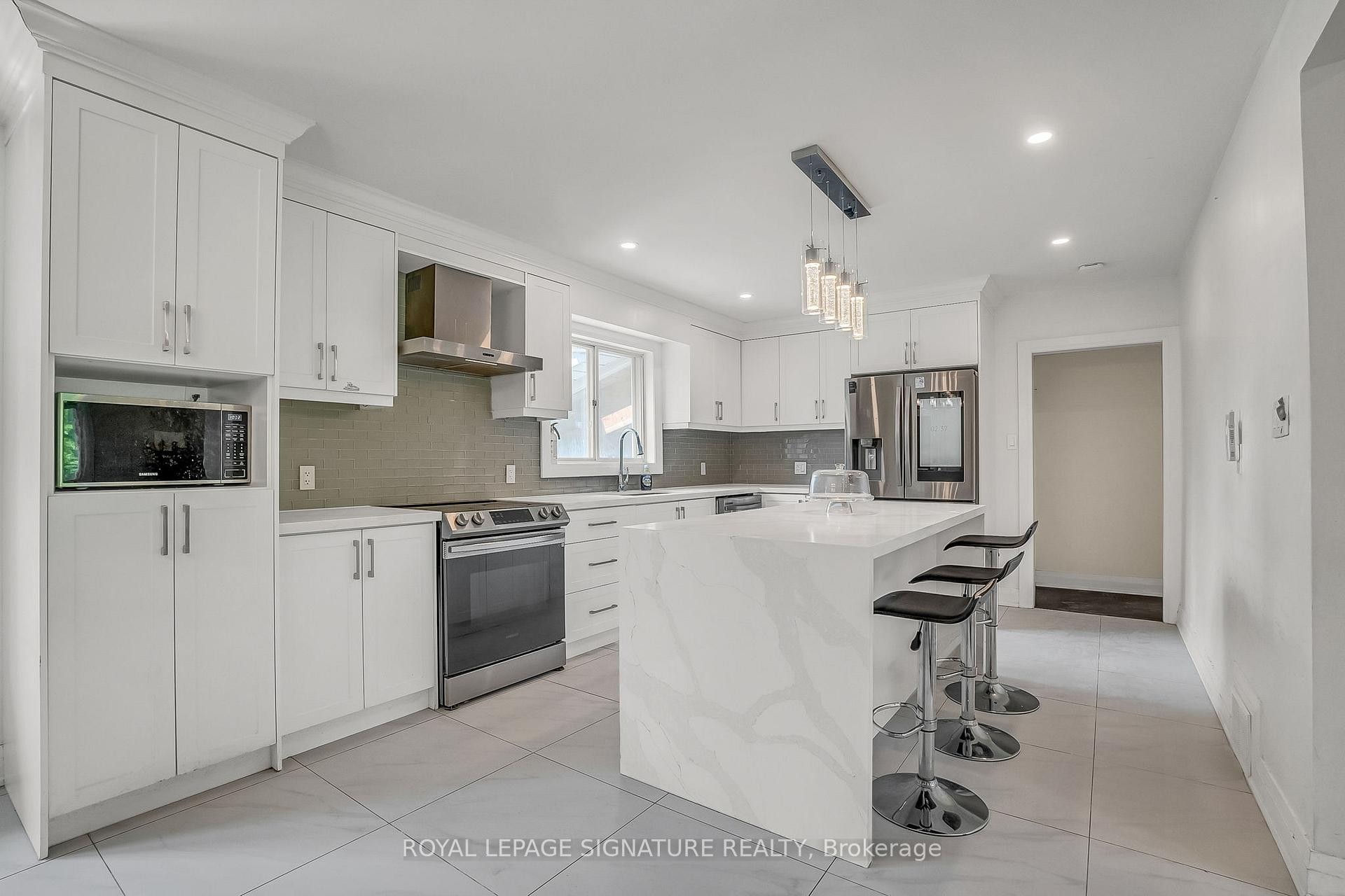 









3


Braeburn

Boulevard,
Toronto,




ON
M1J 2P9

