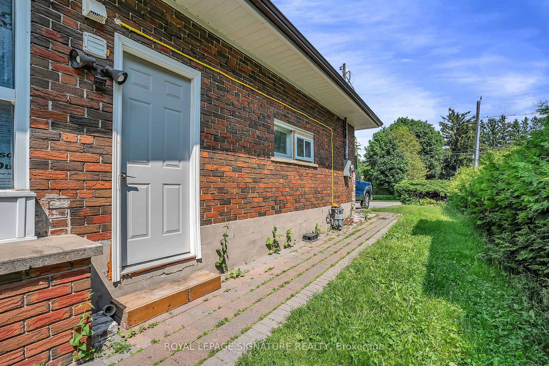 









3


Braeburn

Boulevard,
Toronto,




ON
M1J 2P9

