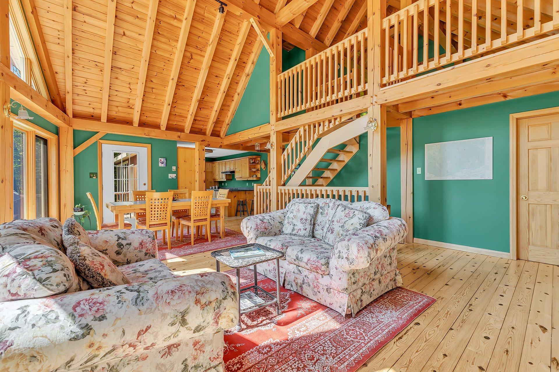 









242


Ch. du Lac-Grand

,
Val-des-Monts,




QC
J8N5J7

