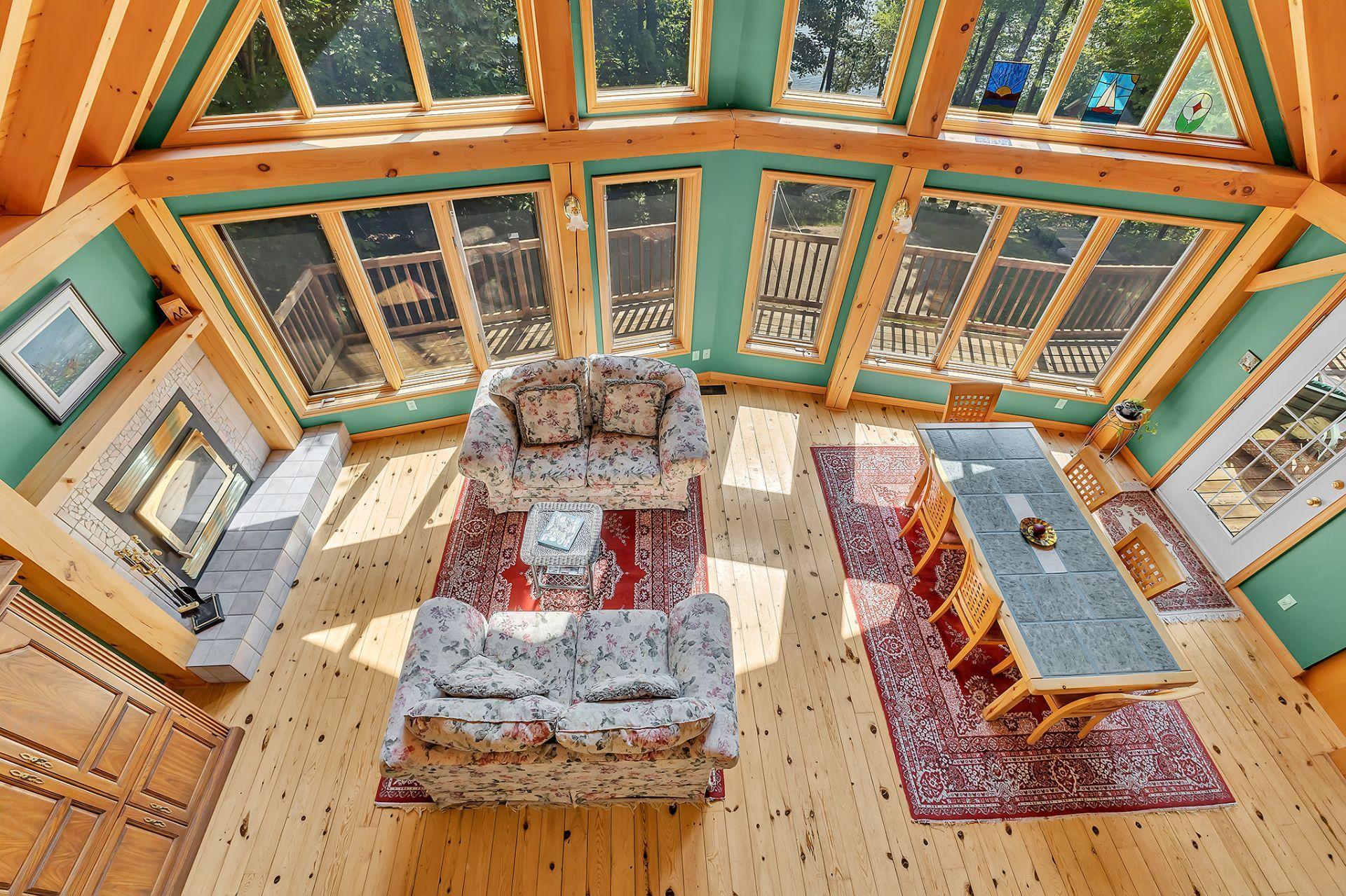 









242


Ch. du Lac-Grand

,
Val-des-Monts,




QC
J8N5J7

