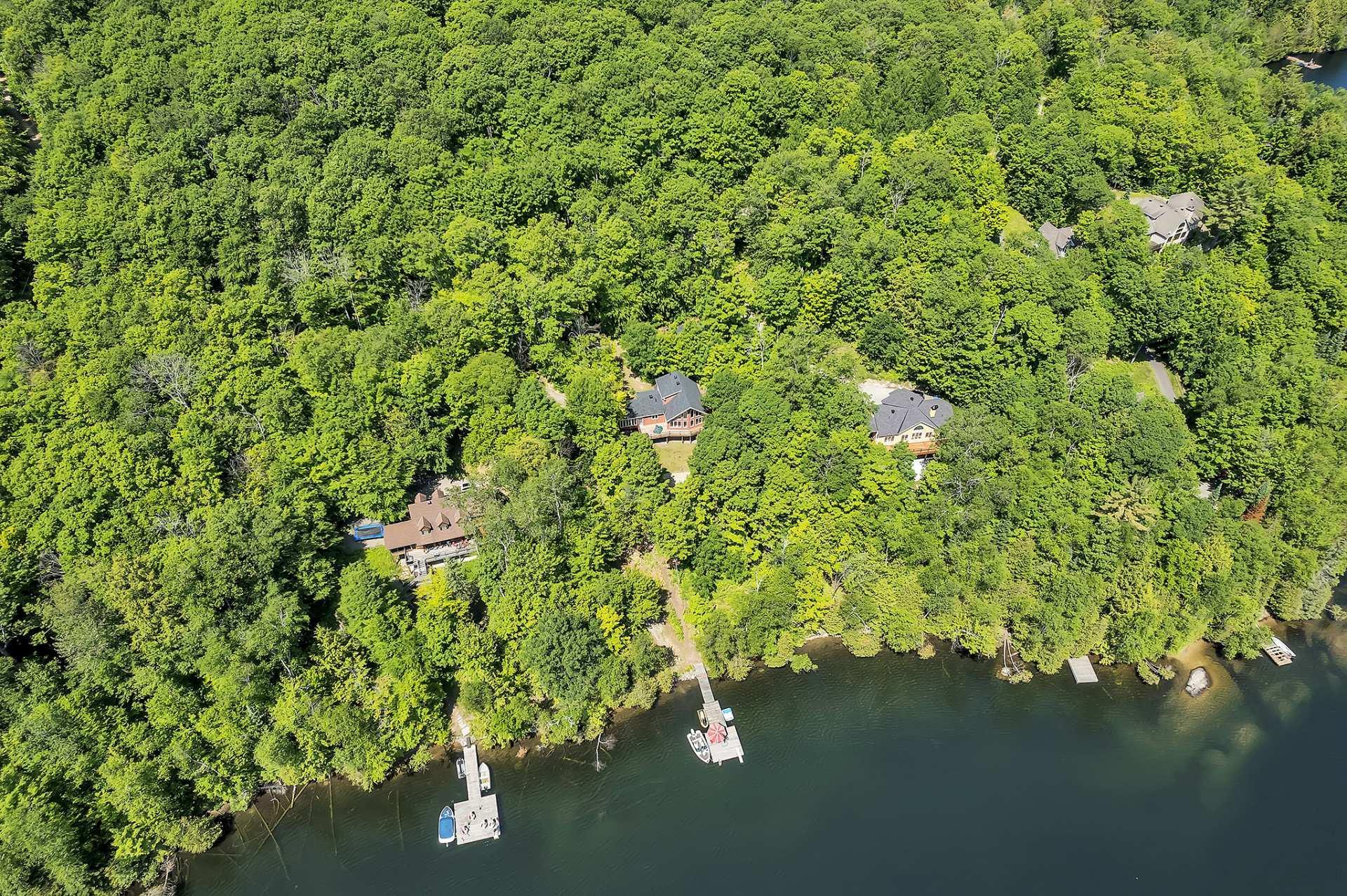 









242


Ch. du Lac-Grand

,
Val-des-Monts,




QC
J8N5J7

