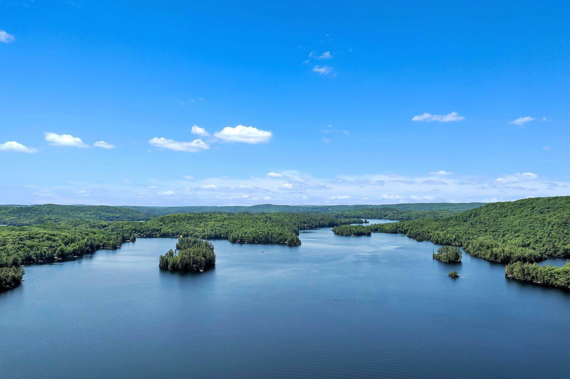 









242


Ch. du Lac-Grand

,
Val-des-Monts,




QC
J8N5J7

