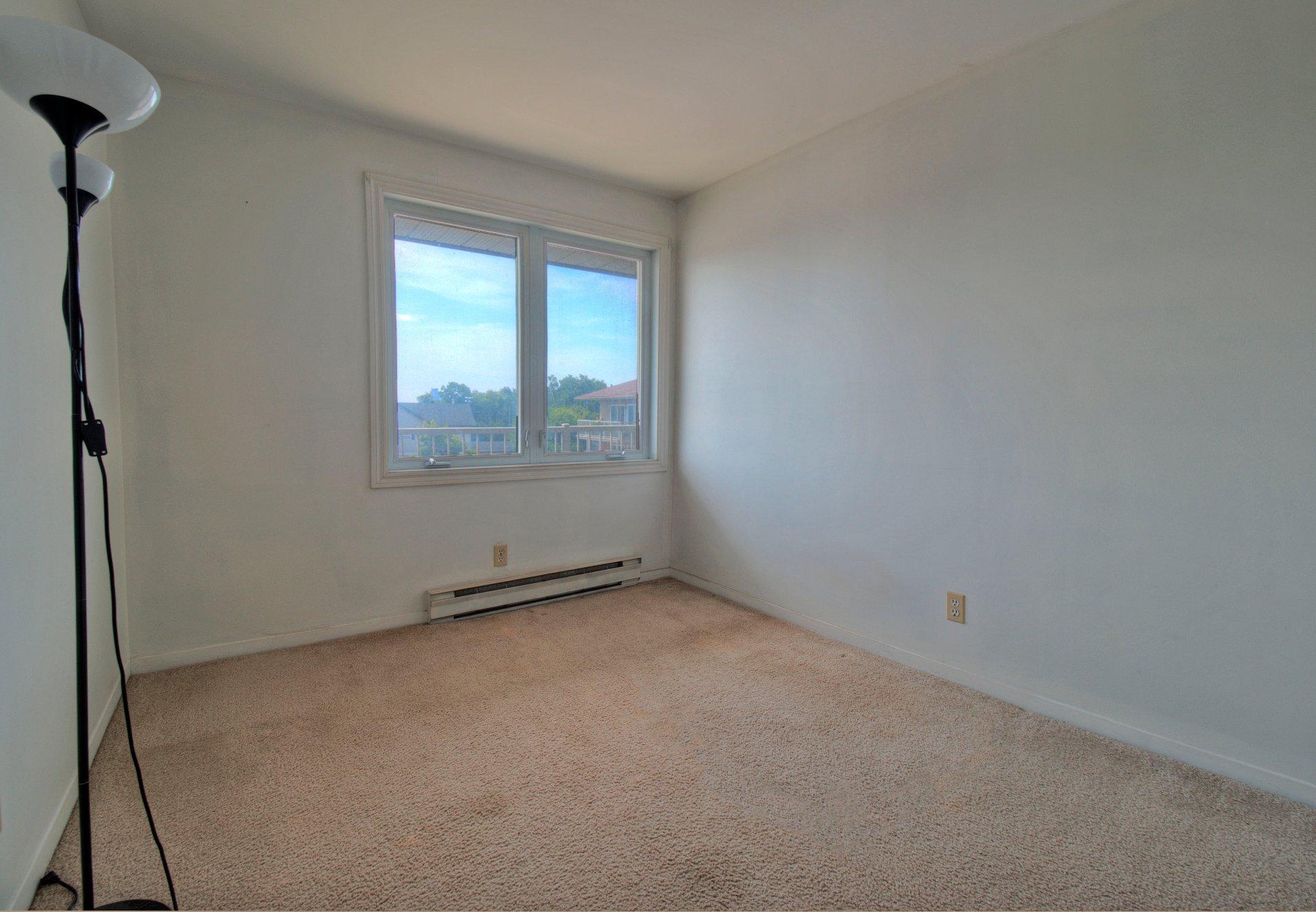 









462


Boul. Alexandre-Taché

, 402,
Gatineau (Hull),




QC
J9J0C2

