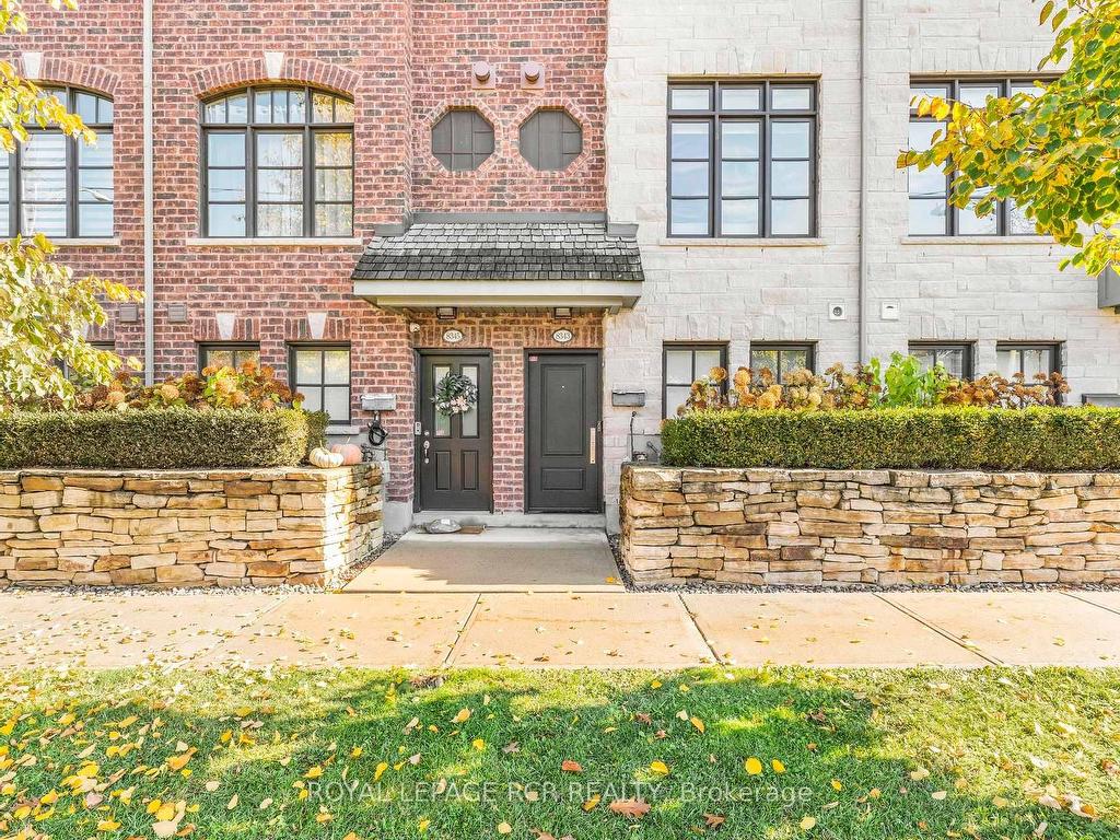 









8343


Kipling

Avenue,
Vaughan,




ON
L4L 2A7

