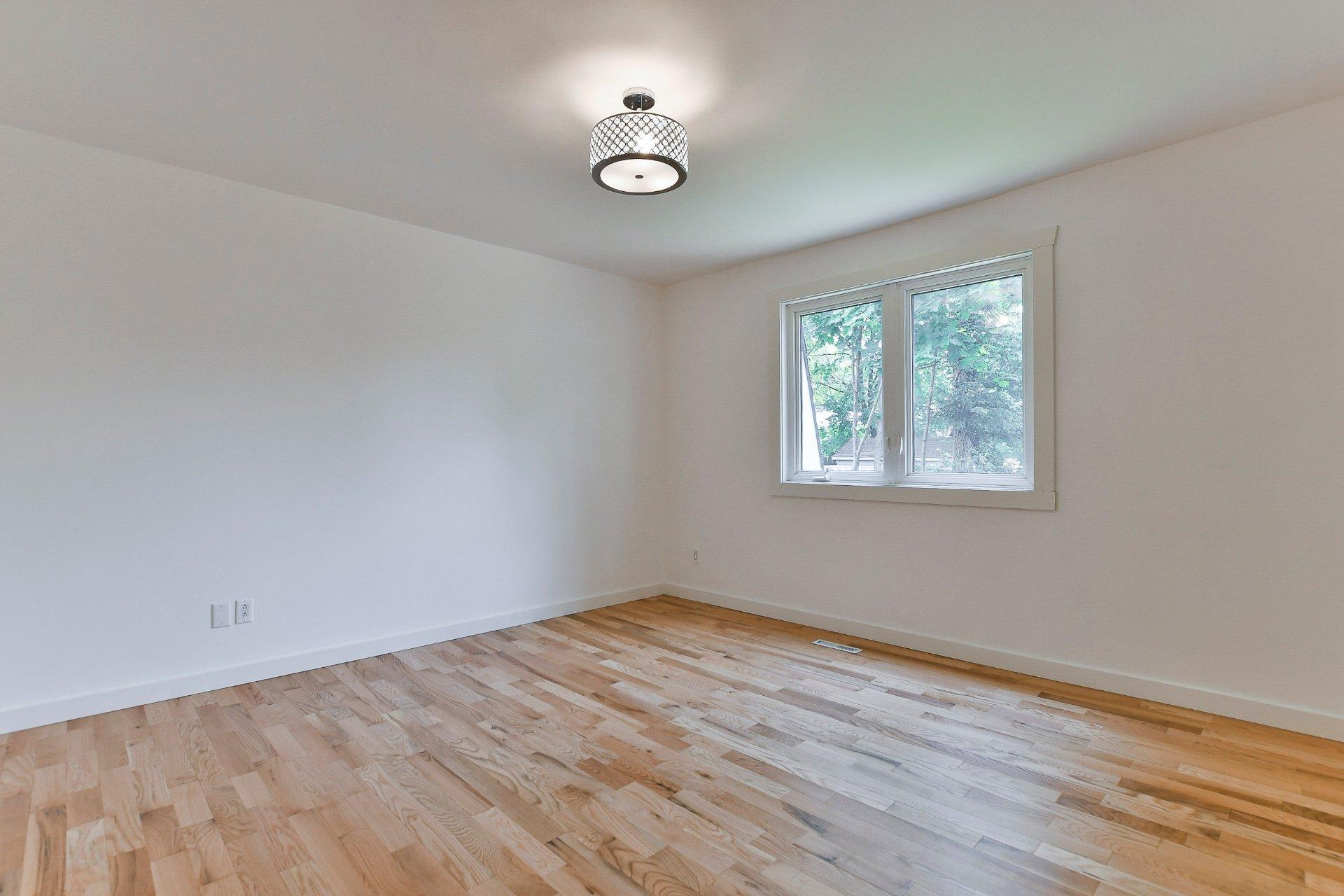 









31


Ch. de Lachalade

,
Lorraine,




QC
J6Z1W5

