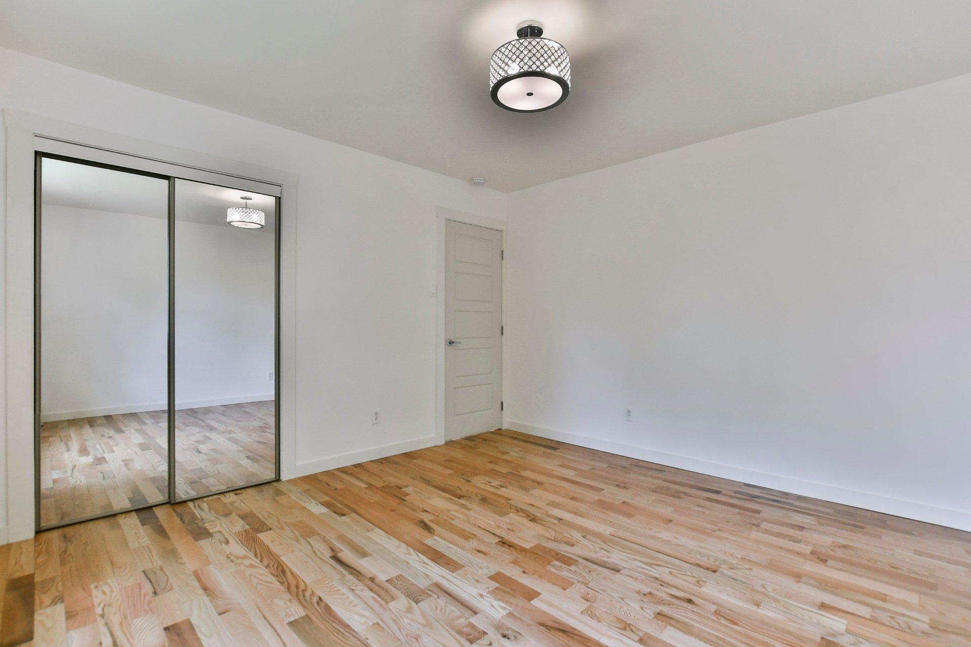 









31


Ch. de Lachalade

,
Lorraine,




QC
J6Z1W5

