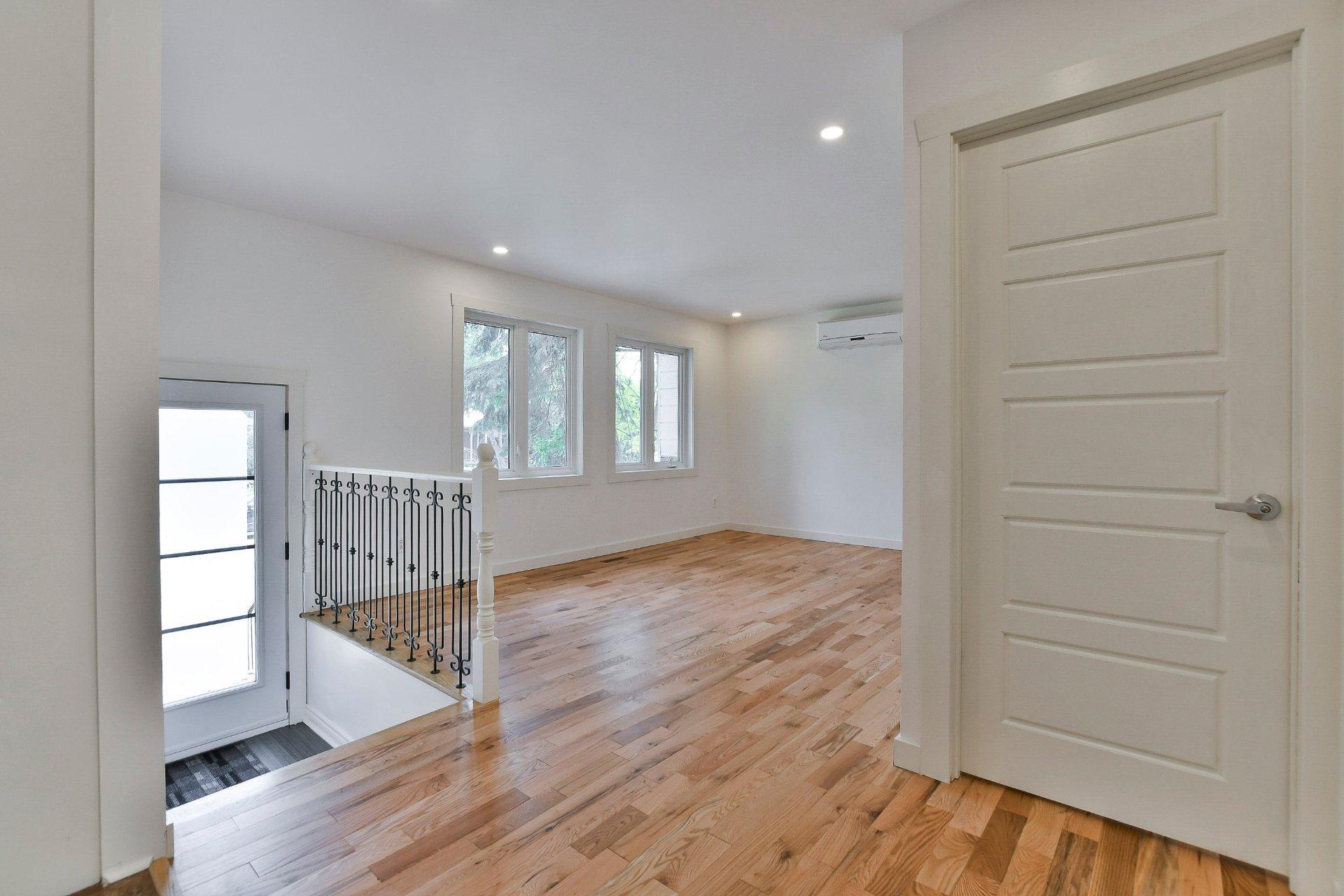 









31


Ch. de Lachalade

,
Lorraine,




QC
J6Z1W5

