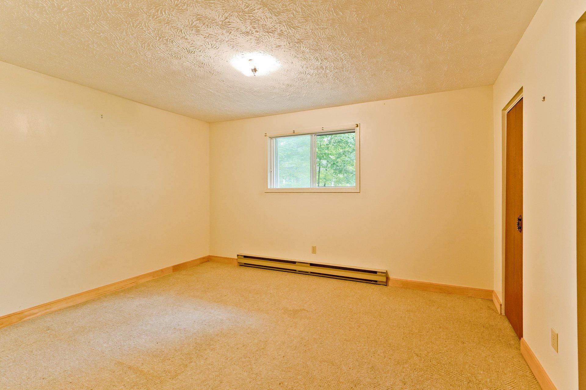 









761


Ch. Biron

,
Ascot Corner,




QC
J0B1A0

