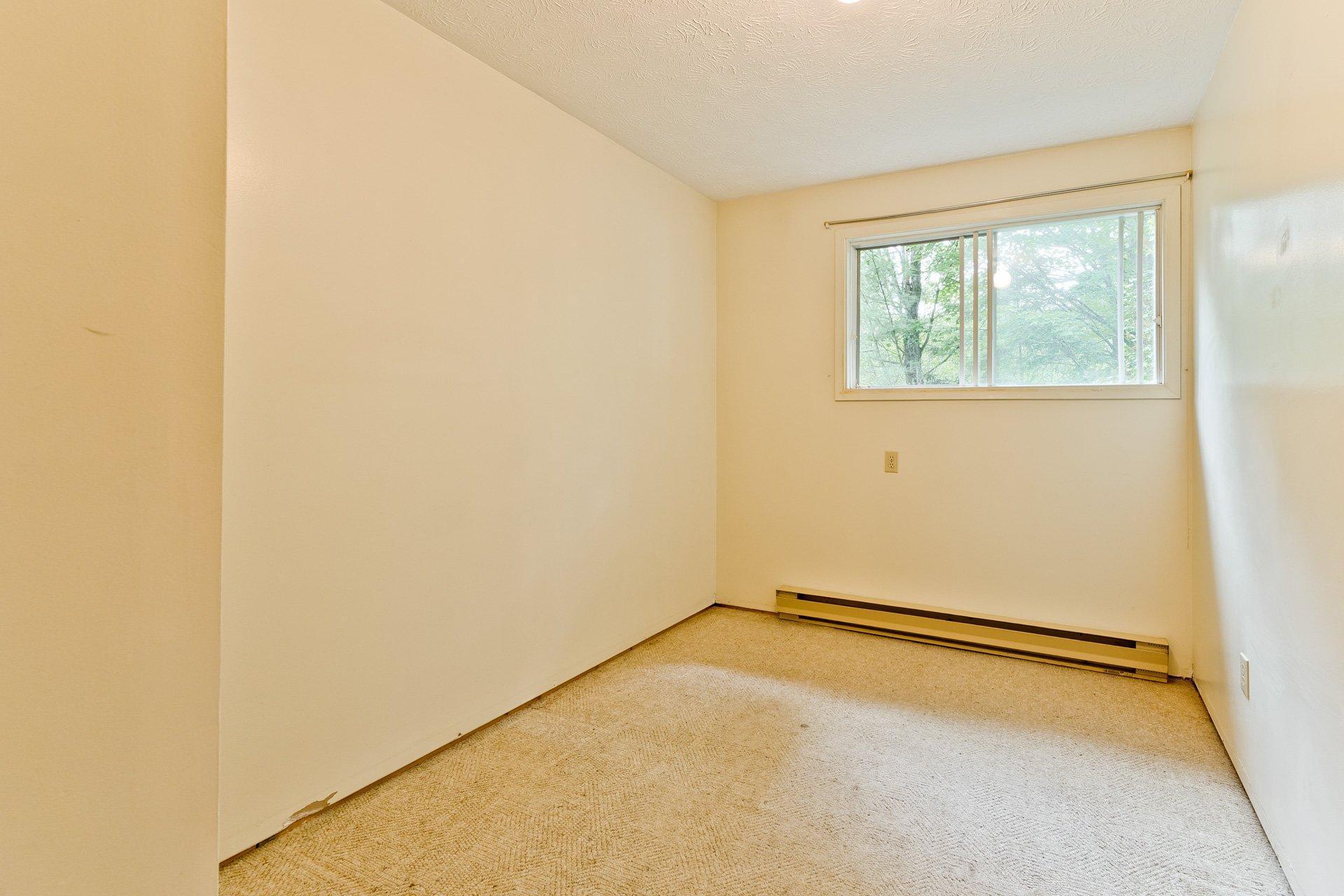 









761


Ch. Biron

,
Ascot Corner,




QC
J0B1A0

