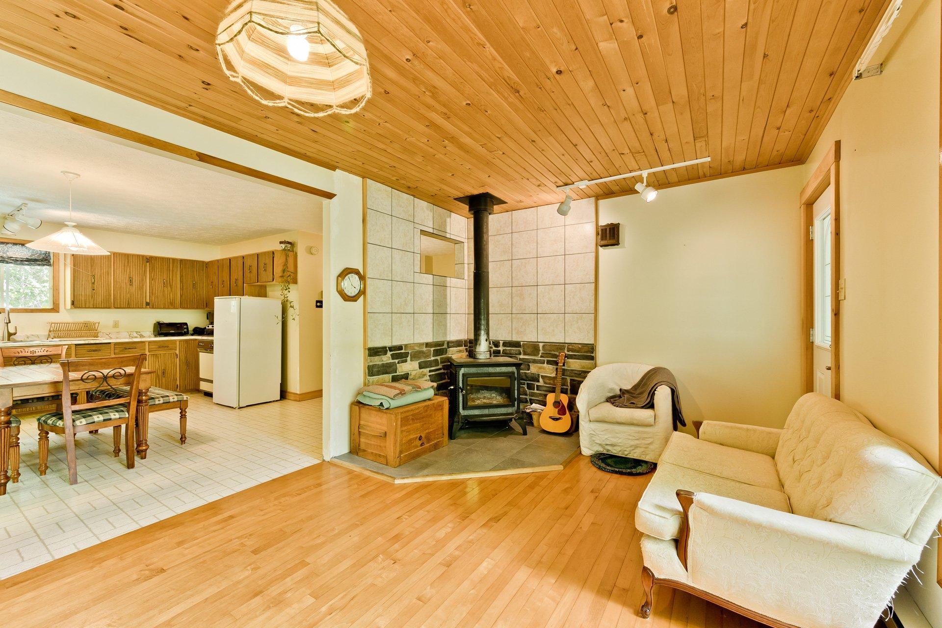 









761


Ch. Biron

,
Ascot Corner,




QC
J0B1A0

