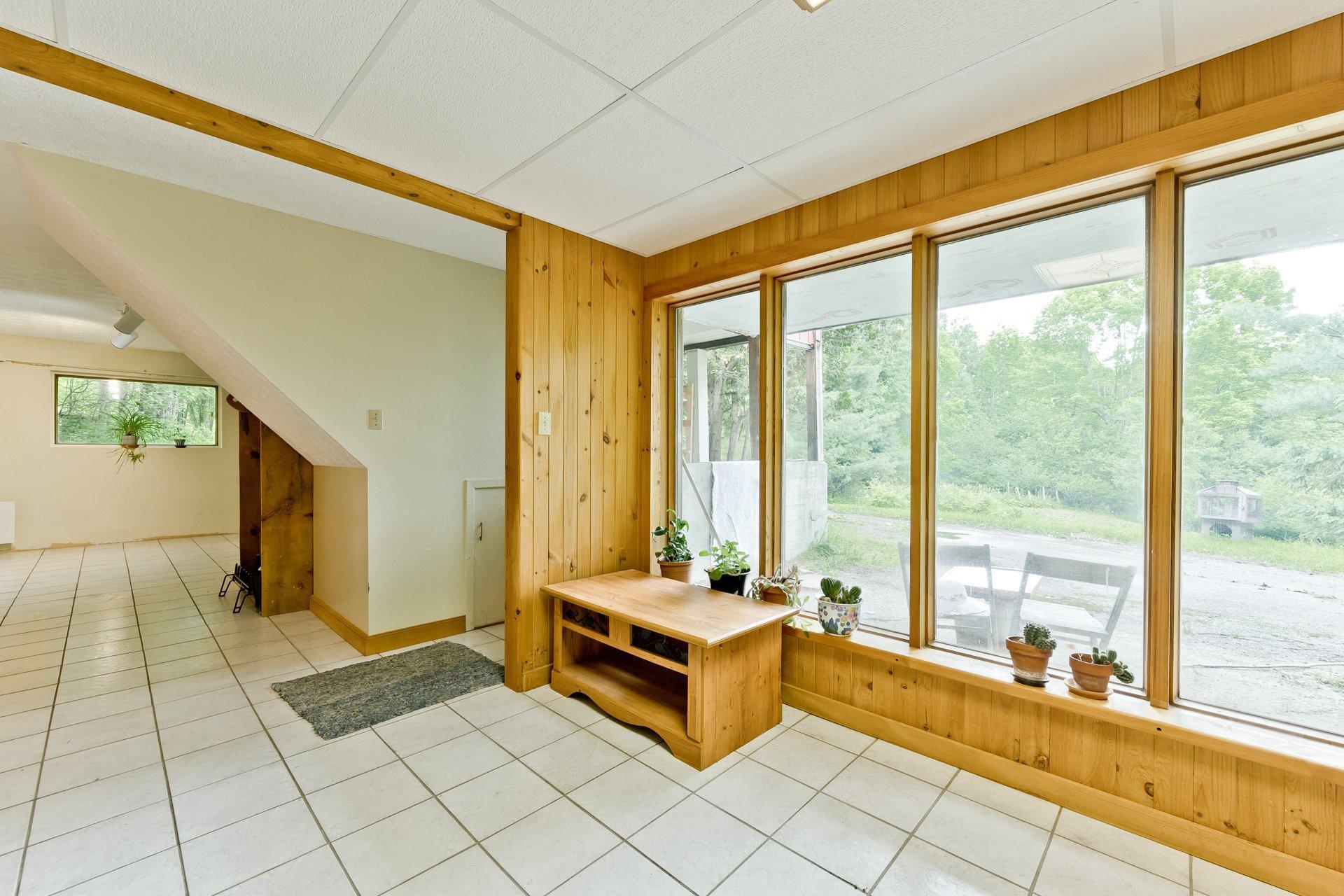 









761


Ch. Biron

,
Ascot Corner,




QC
J0B1A0

