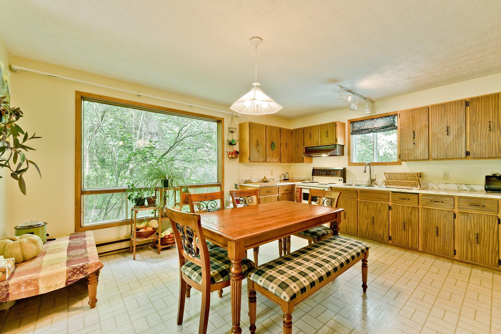 









761


Ch. Biron

,
Ascot Corner,




QC
J0B1A0

