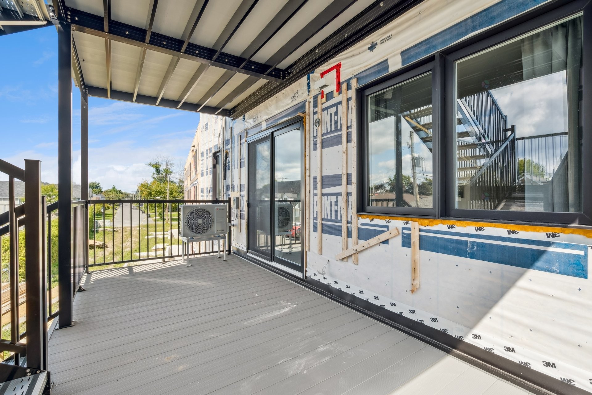 









307


Rue Viau

, 6,
Salaberry-de-Valleyfield,




QC
J6T3B4

