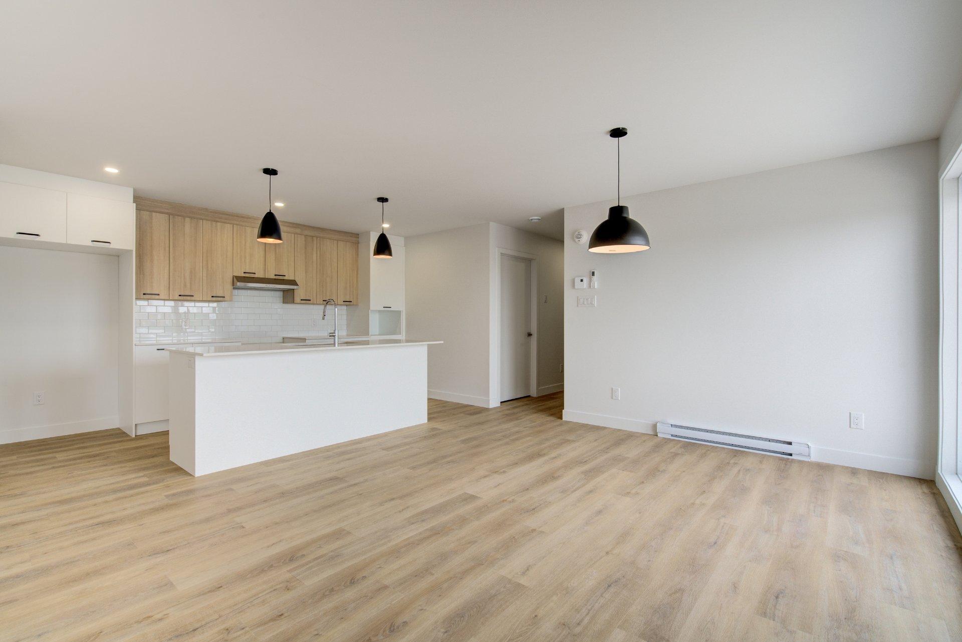 









307


Rue Viau

, 6,
Salaberry-de-Valleyfield,




QC
J6T3B4

