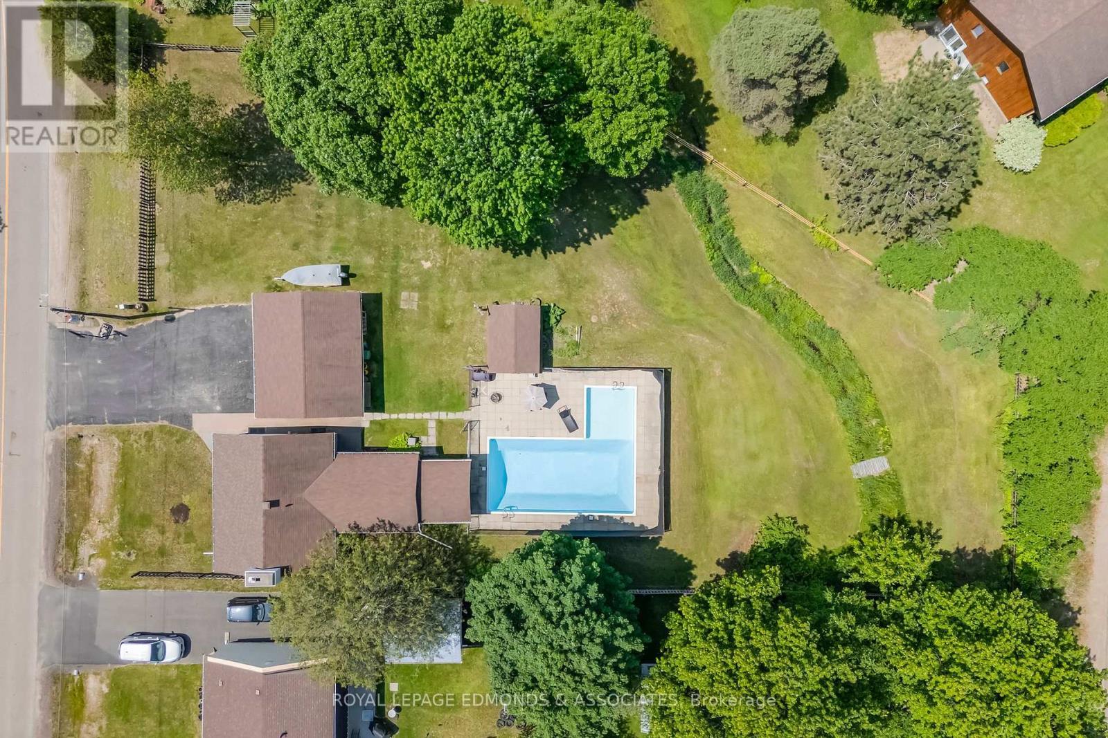 












6 SPRINGHILL CRESCENT

,
Petawawa,




Ontario
K8A7H9

