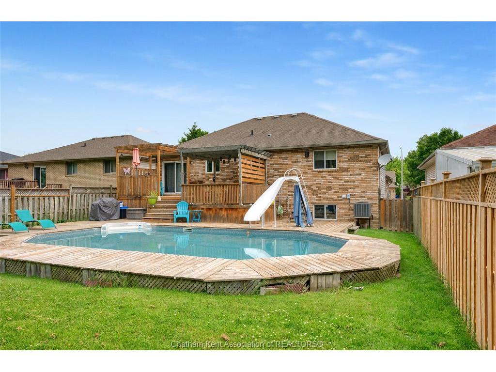 









160


Valley

Road,
Chatham,




ON
N7L 5L4

