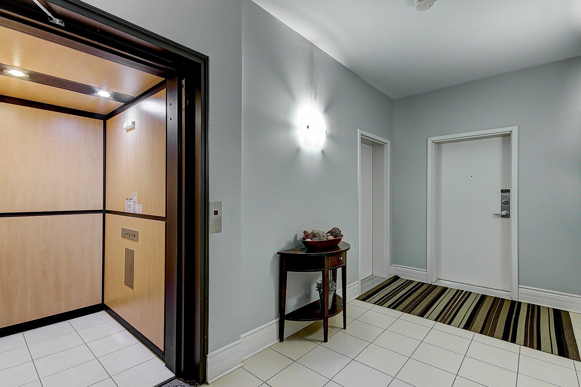 









271


Rue Deslières

, 1B,
Saint-Bruno-de-Montarville,




QC
J3V6P9

