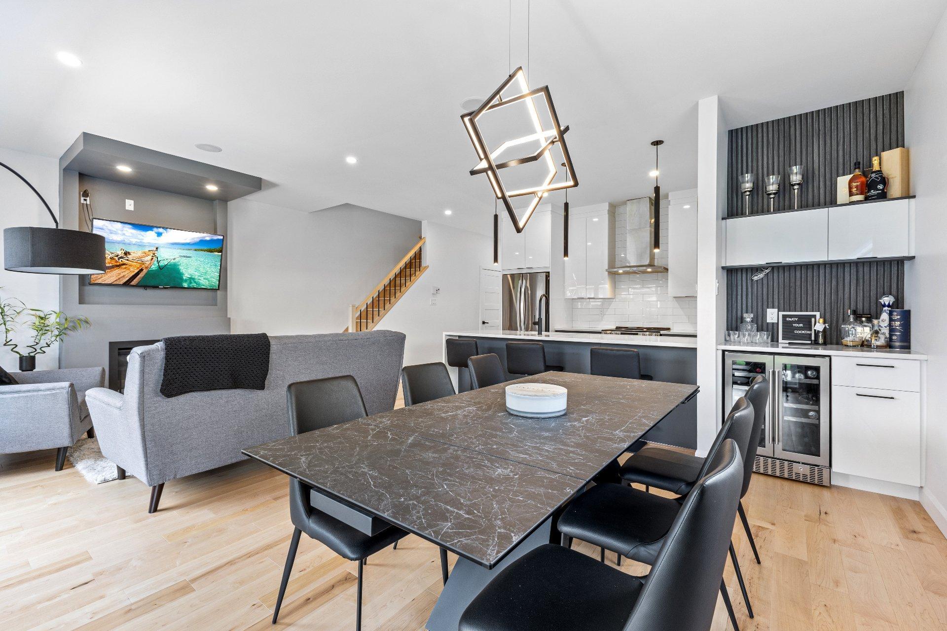 









4132


Rue Madeleine-Roy

,
Trois-Rivières,




QC
G8V0J4

