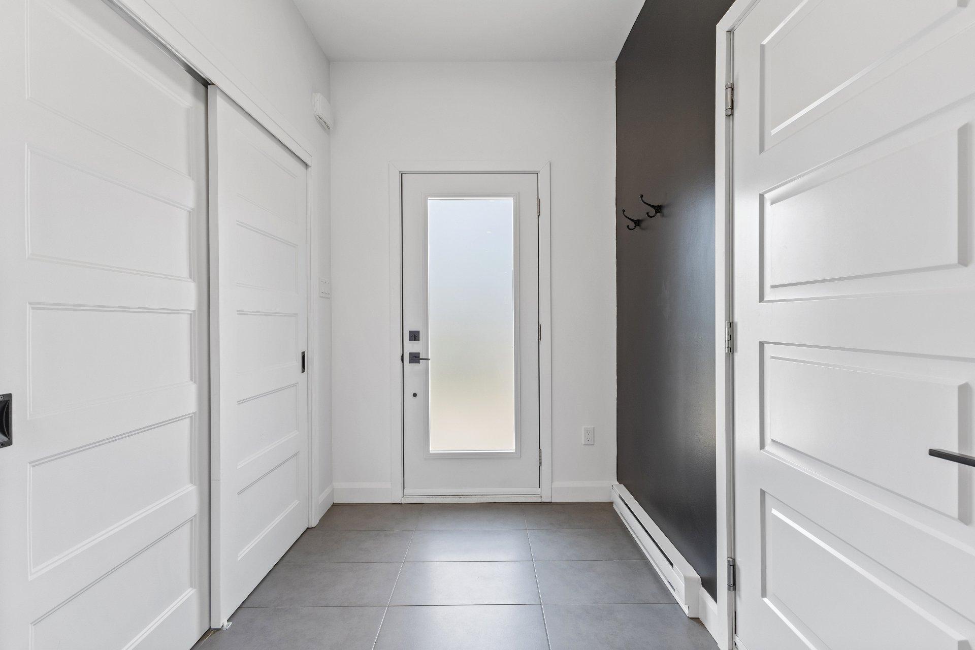 









4132


Rue Madeleine-Roy

,
Trois-Rivières,




QC
G8V0J4

