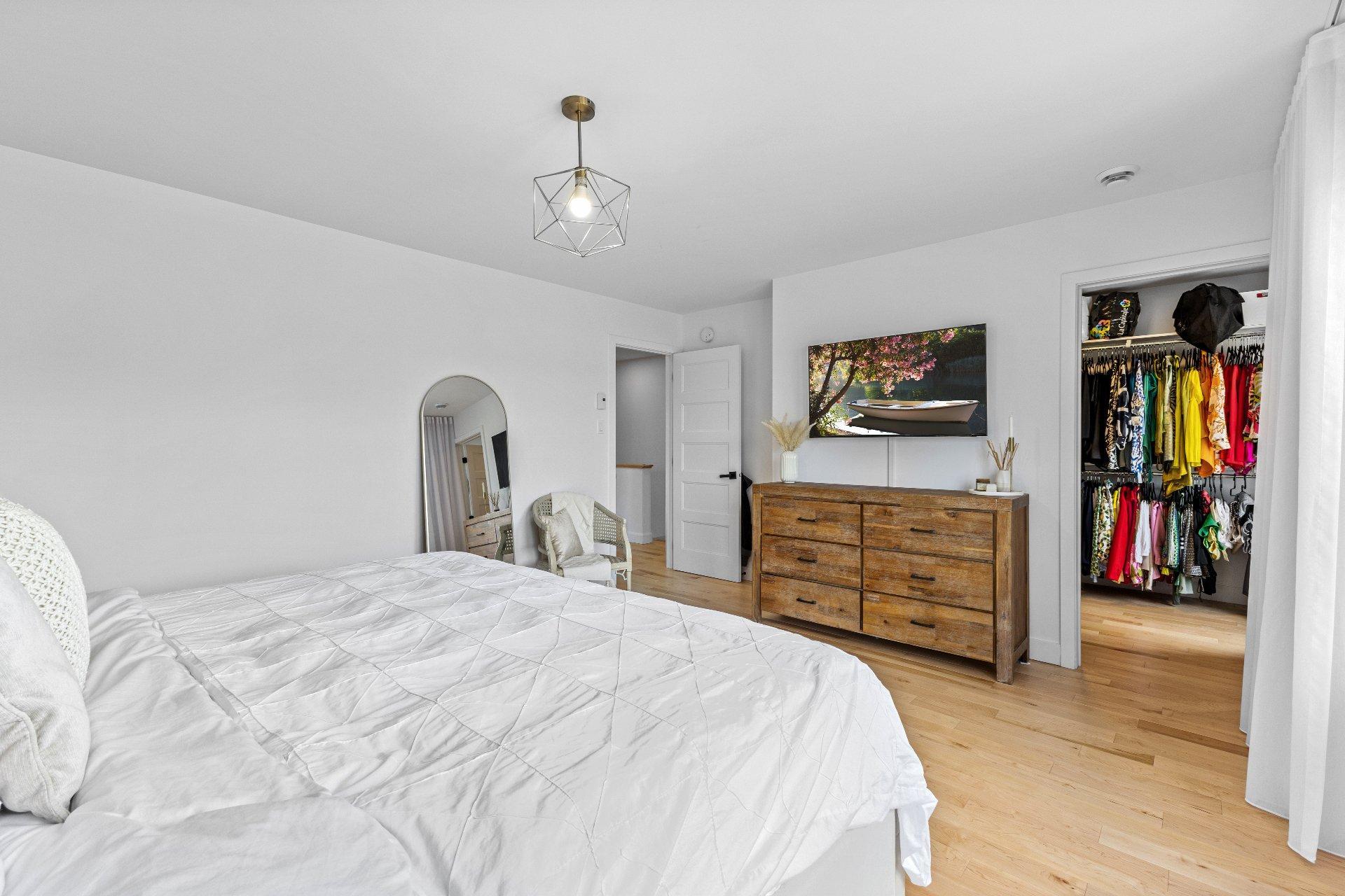 









4132


Rue Madeleine-Roy

,
Trois-Rivières,




QC
G8V0J4

