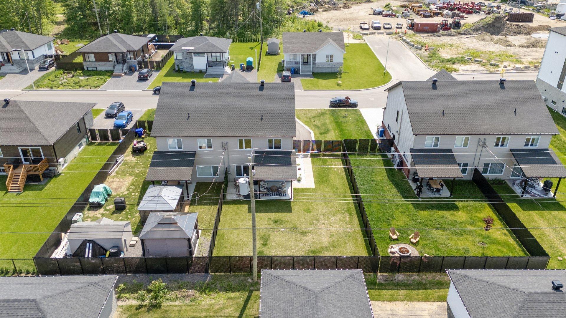









4132


Rue Madeleine-Roy

,
Trois-Rivières,




QC
G8V0J4


