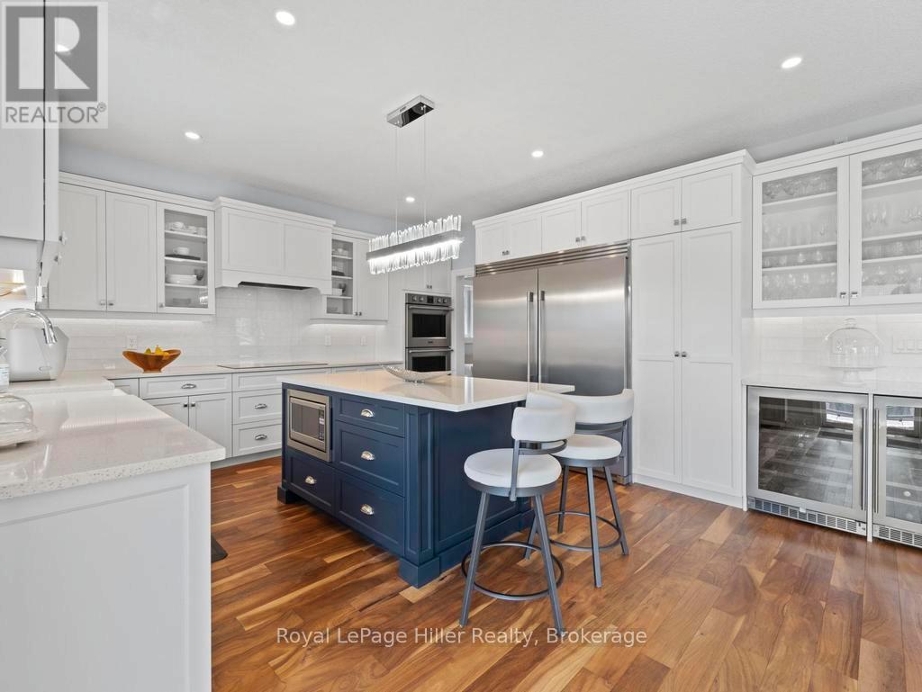 












65 THOMAS STREET

,
Stratford,




Ontario
N5A0B9

