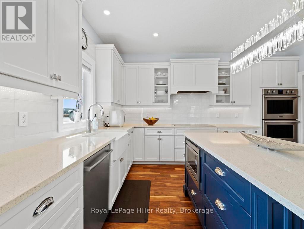 












65 THOMAS STREET

,
Stratford,




Ontario
N5A0B9

