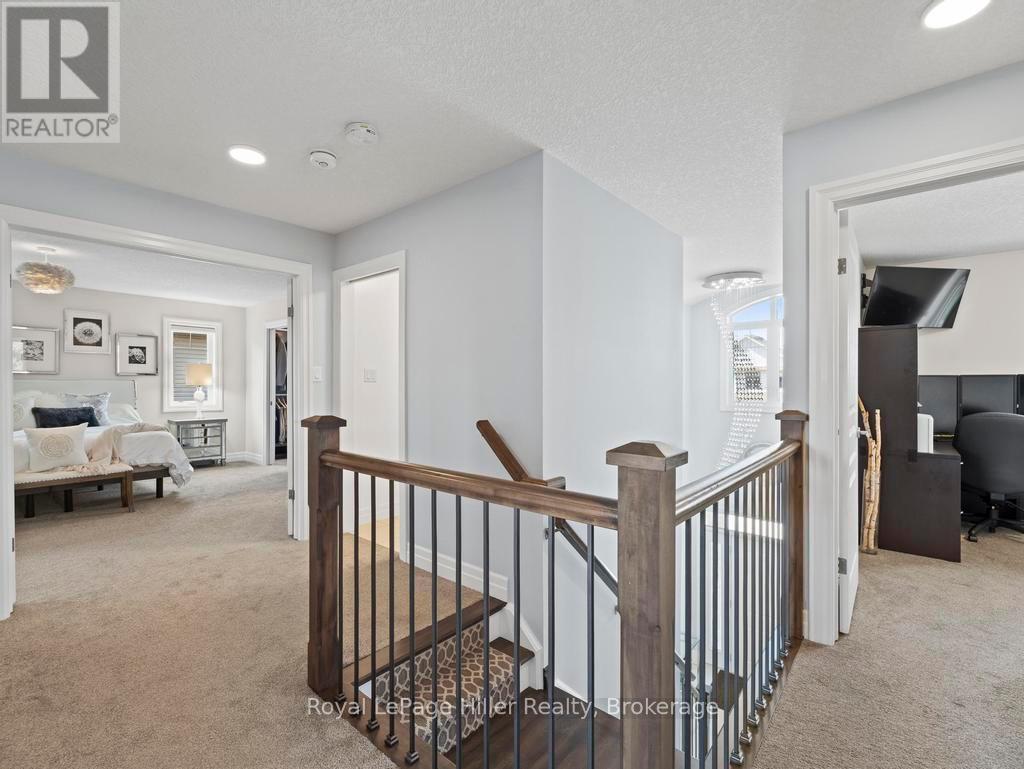 












65 THOMAS STREET

,
Stratford,




Ontario
N5A0B9

