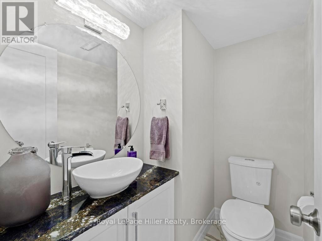 












65 THOMAS STREET

,
Stratford,




Ontario
N5A0B9

