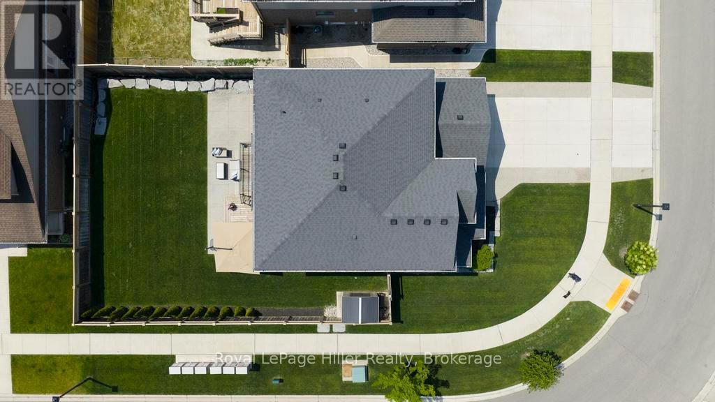 












65 THOMAS STREET

,
Stratford,




Ontario
N5A0B9

