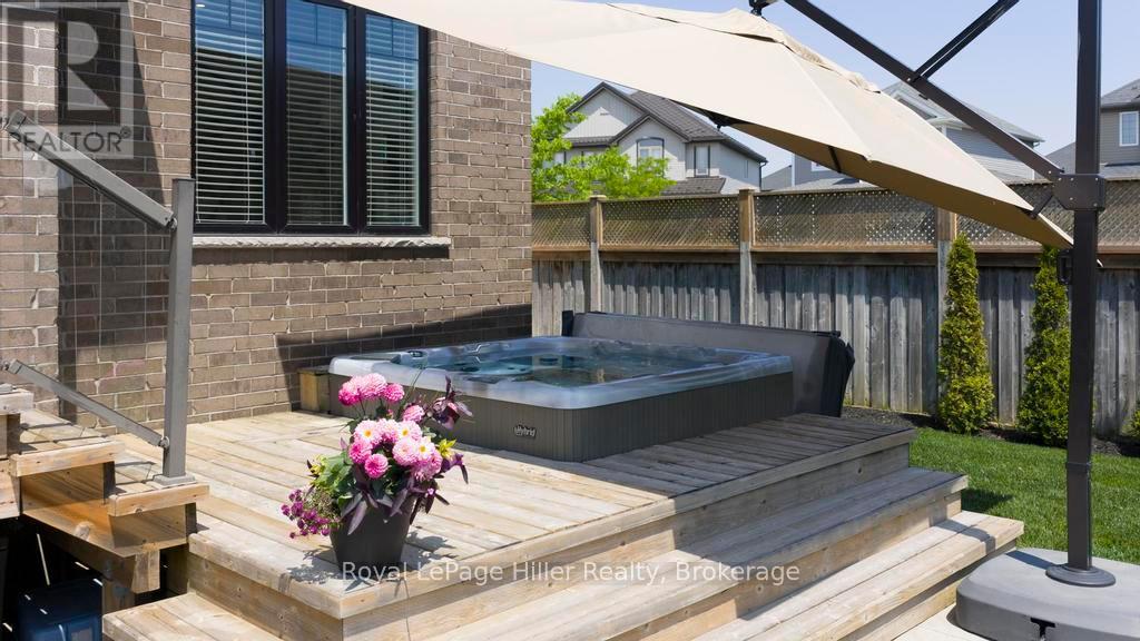 












65 THOMAS STREET

,
Stratford,




Ontario
N5A0B9

