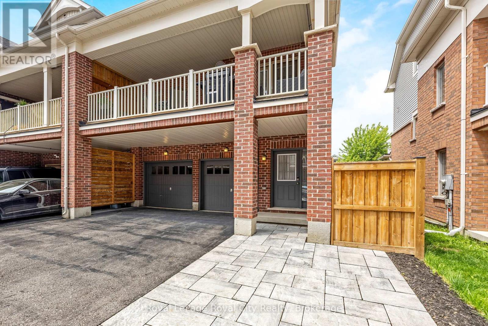 












58 BOYCES CREEK COURT

,
Caledon (Caledon East),




Ontario
L7C3S3

