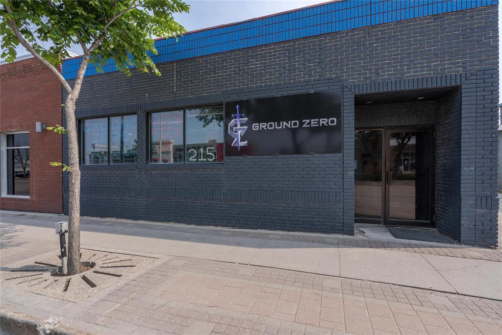 












215 Main Street

,
Steinbach,




Manitoba
R5G1Y7

