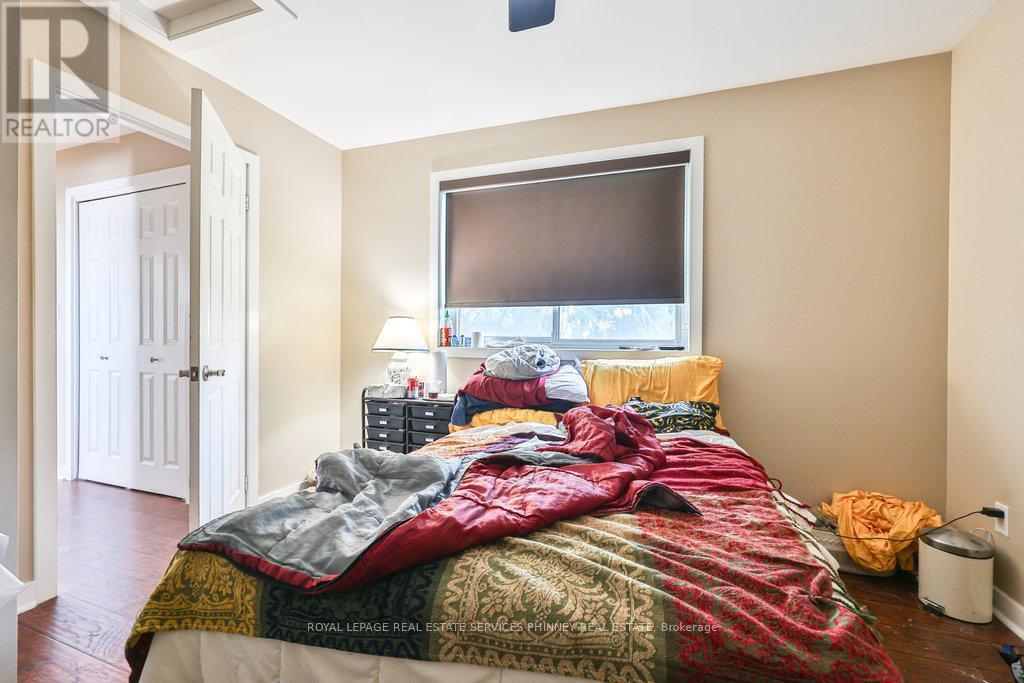 












20480 LESLIE STREET

,
East Gwillimbury,




Ontario
L0G1R0

