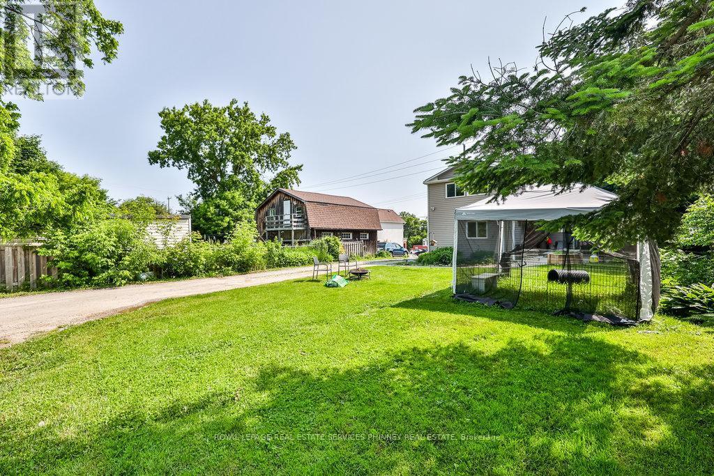 












20480 LESLIE STREET

,
East Gwillimbury,




Ontario
L0G1R0

