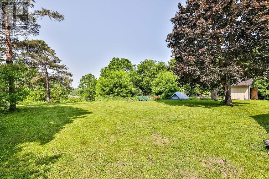 












20480 LESLIE STREET

,
East Gwillimbury,




Ontario
L0G1R0

