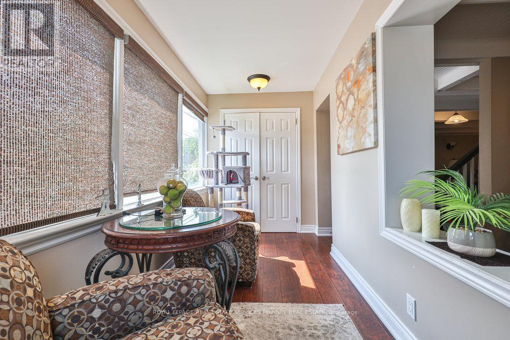 












20480 LESLIE STREET

,
East Gwillimbury,




Ontario
L0G1R0

