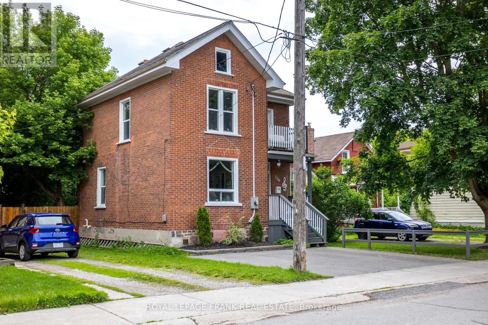 












178 STEWART STREET

,
Peterborough Central (South),




Ontario
K9J3M5

