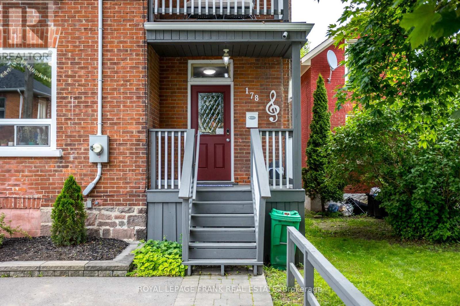 












178 STEWART STREET

,
Peterborough Central (South),




Ontario
K9J3M5

