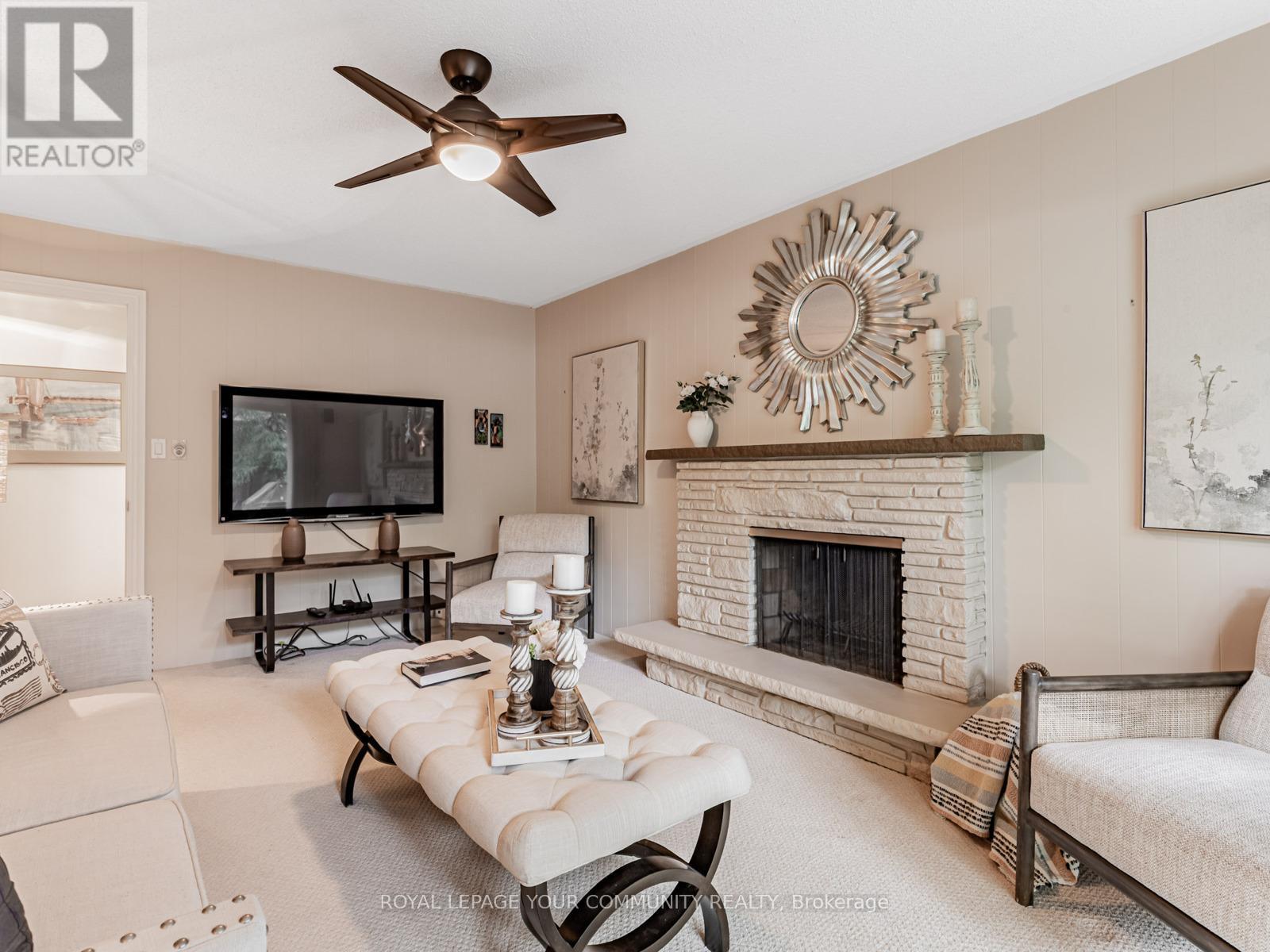 












186 ROMFIELD CIRCUIT

,
Markham,




Ontario
L3T3J1

