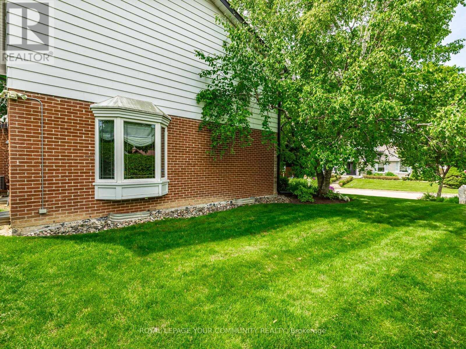 












186 ROMFIELD CIRCUIT

,
Markham,




Ontario
L3T3J1

