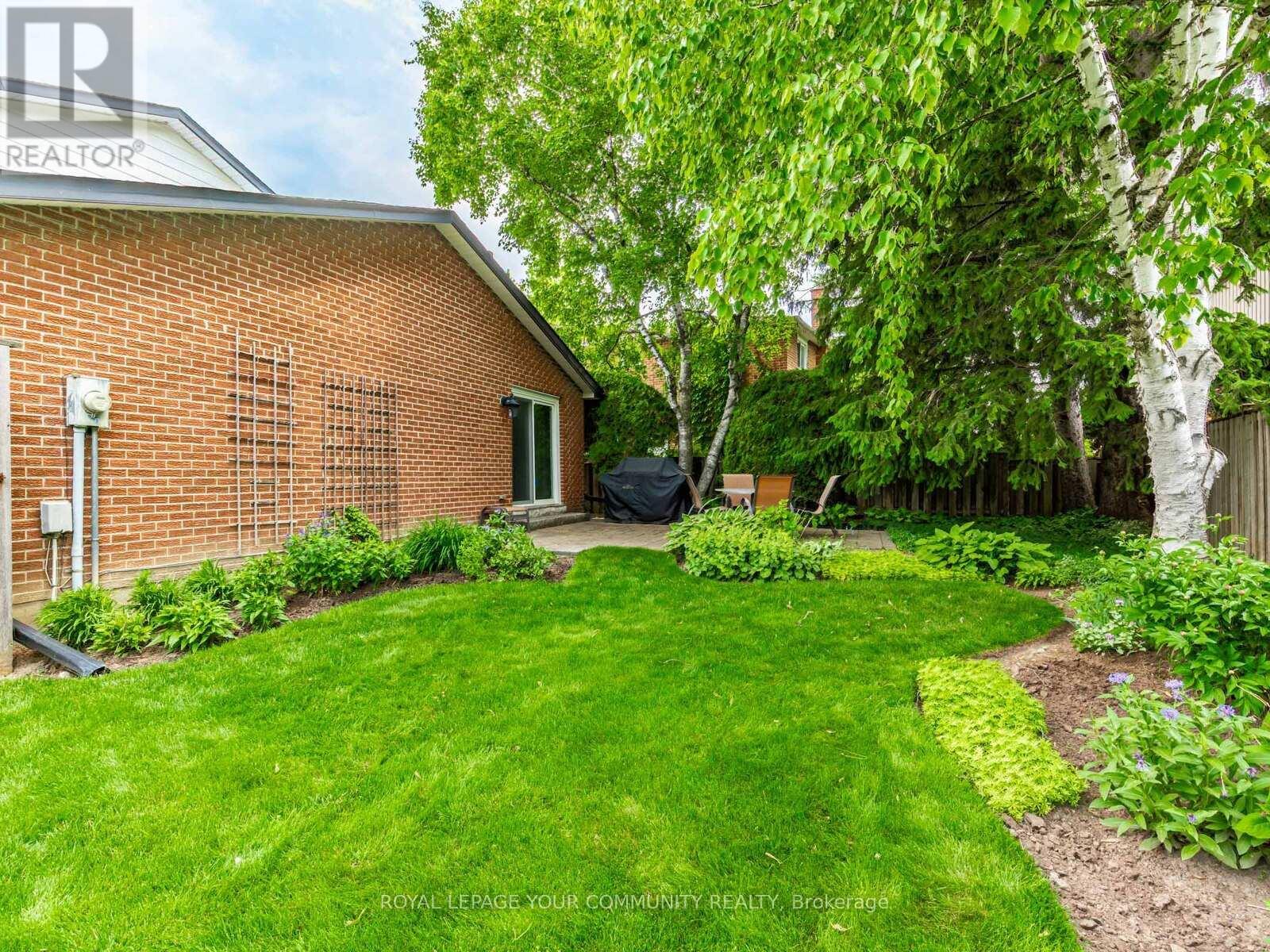 












186 ROMFIELD CIRCUIT

,
Markham,




Ontario
L3T3J1

