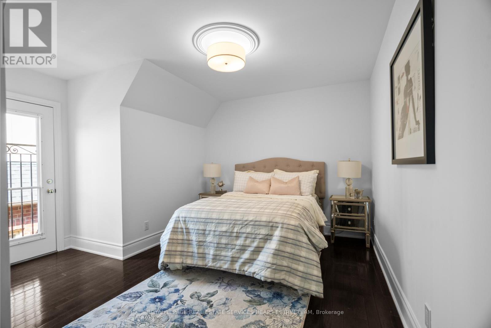 












42 TRUE DAVIDSON DRIVE

,
Toronto,




Ontario
M4W3X5


