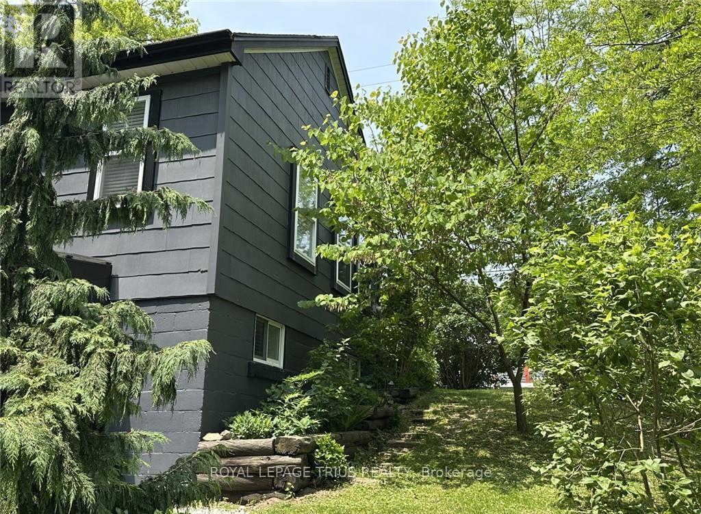 












78 QUEENSWAY DRIVE E

,
Norfolk (Simcoe),




Ontario
N3Y4M6

