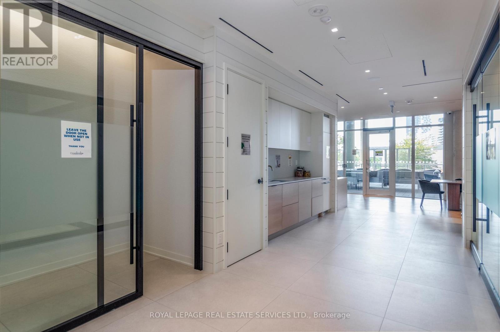 












1207 - 5 DEFRIES STREET

,
Toronto,




Ontario
M5A0W7

