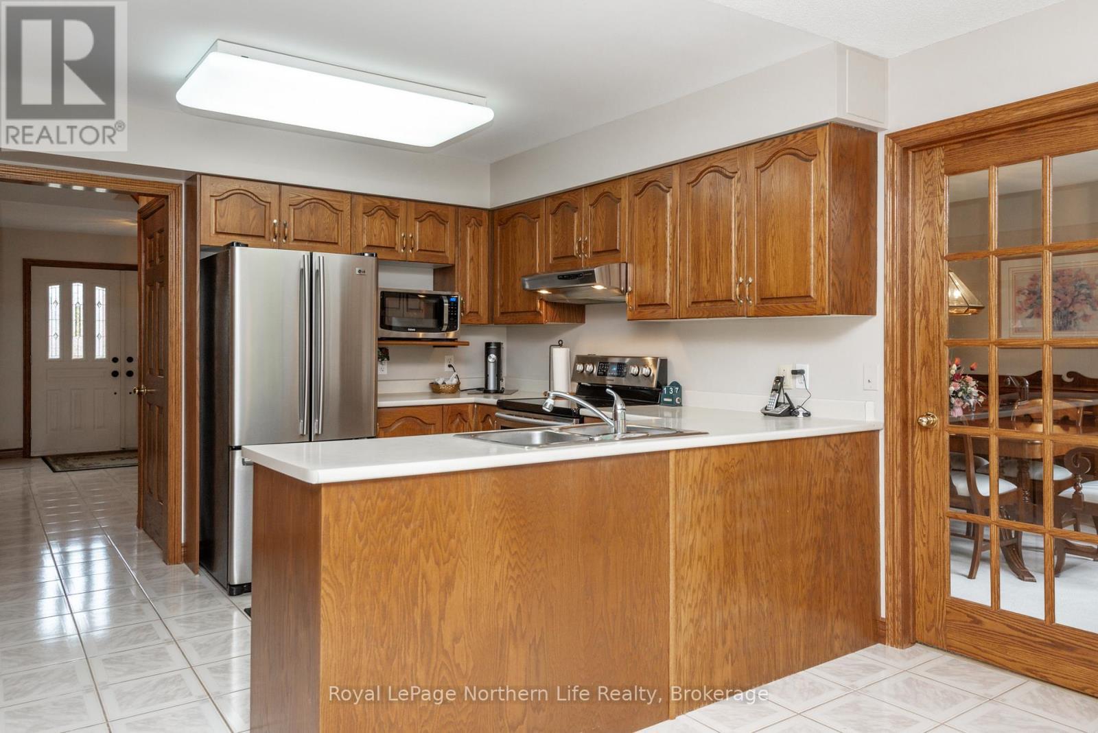 












34 CANTERBURY CRESCENT

,
North Bay (Airport),




Ontario
P1C1K8

