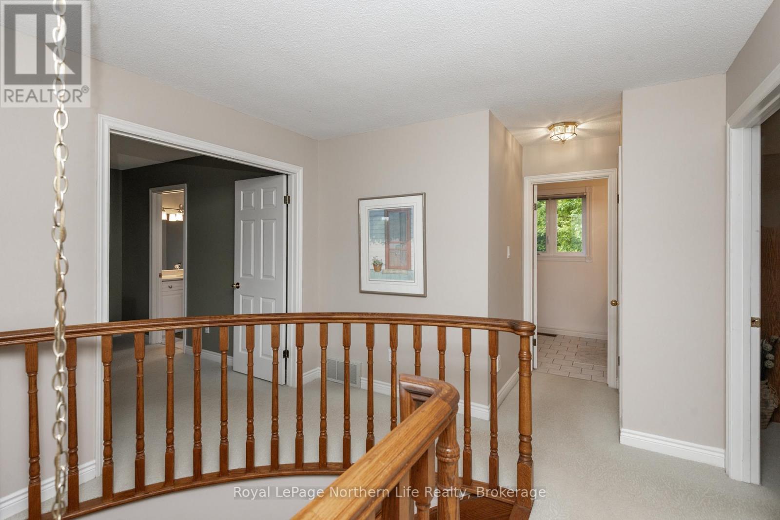 












34 CANTERBURY CRESCENT

,
North Bay (Airport),




Ontario
P1C1K8

