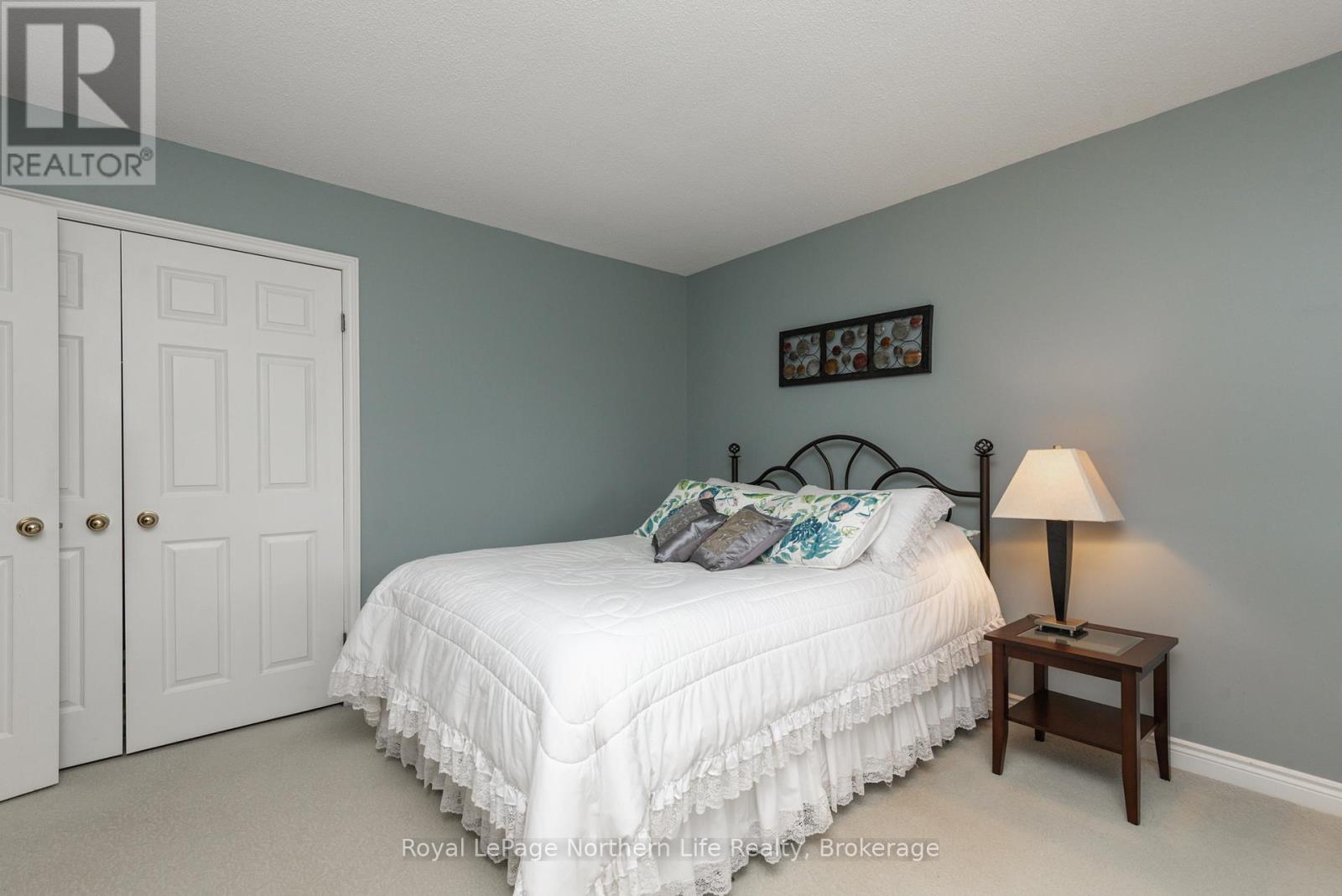 












34 CANTERBURY CRESCENT

,
North Bay (Airport),




Ontario
P1C1K8

