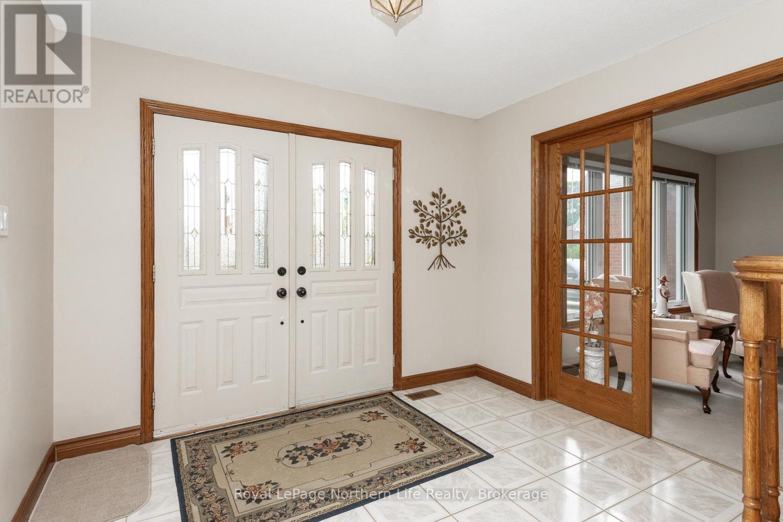 












34 CANTERBURY CRESCENT

,
North Bay (Airport),




Ontario
P1C1K8

