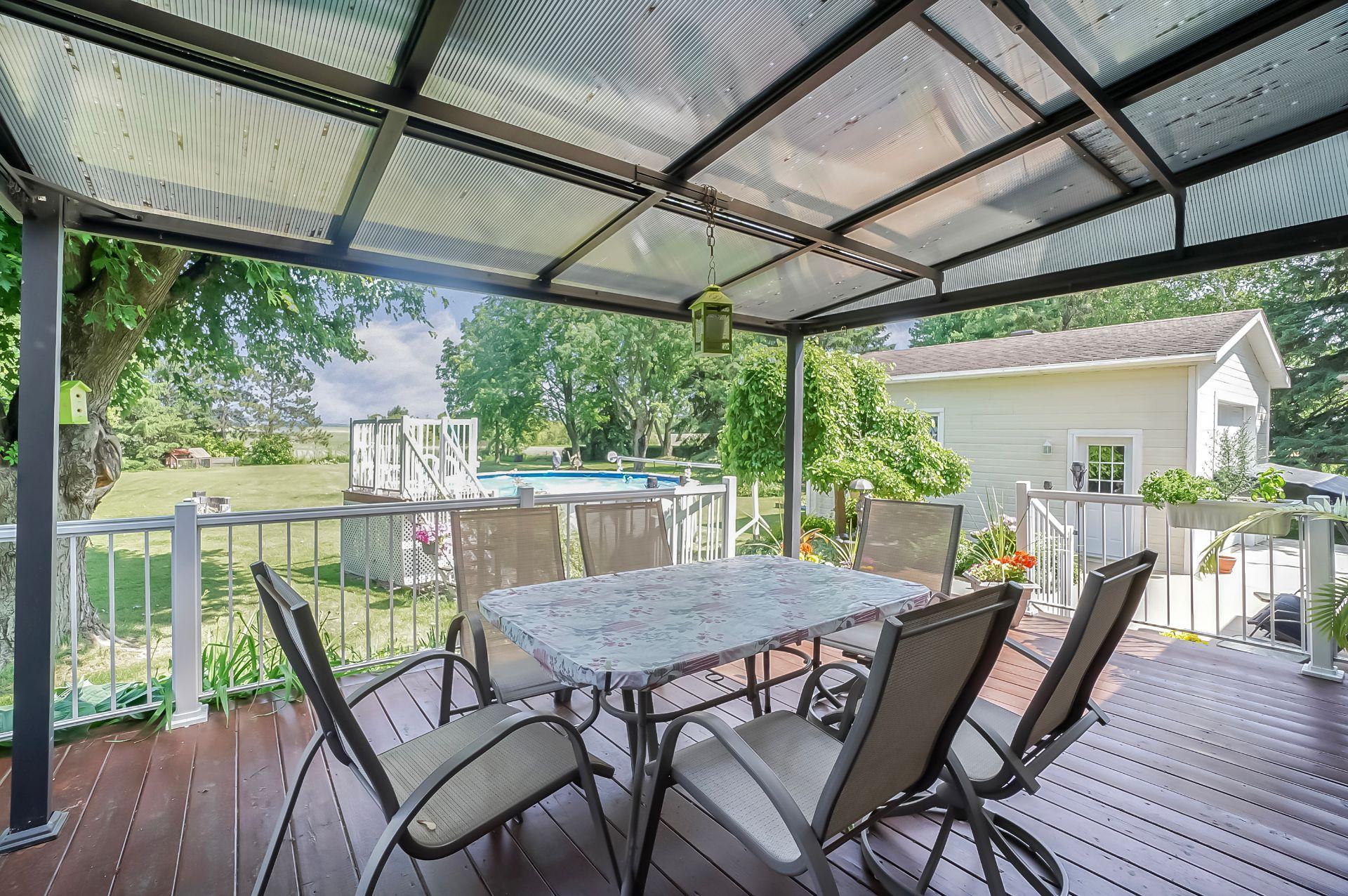 









603


Ch. du Ruisseau-St-Louis E.

,
Marieville,




QC
J3M1P1

